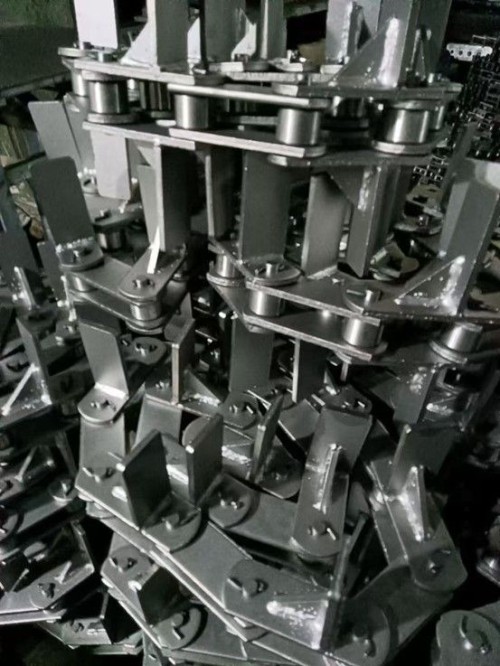 P100 Scraper Chain