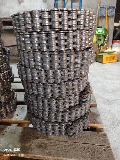 BL834 Leaf Chain